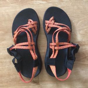 Women’s Chacos (Orange+ black / size 7M)